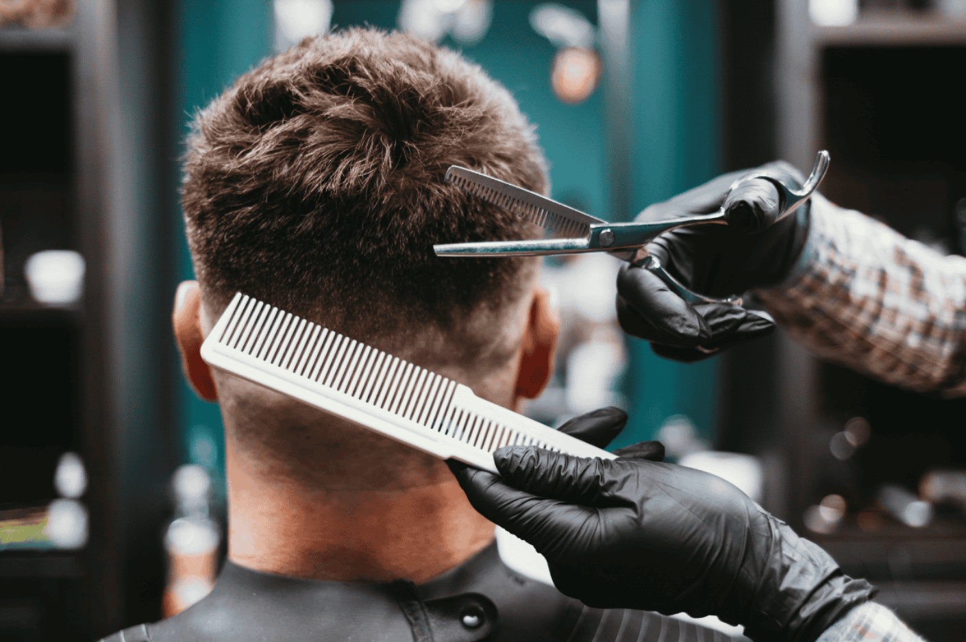 Produse de frizerie pentru deschiderea unui salon – ce nu trebuie să lipsească 